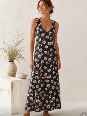 VINTAGE Boho Chic Flowy Festival Sleeveless Daisy Print Maxi Bohemian Dress